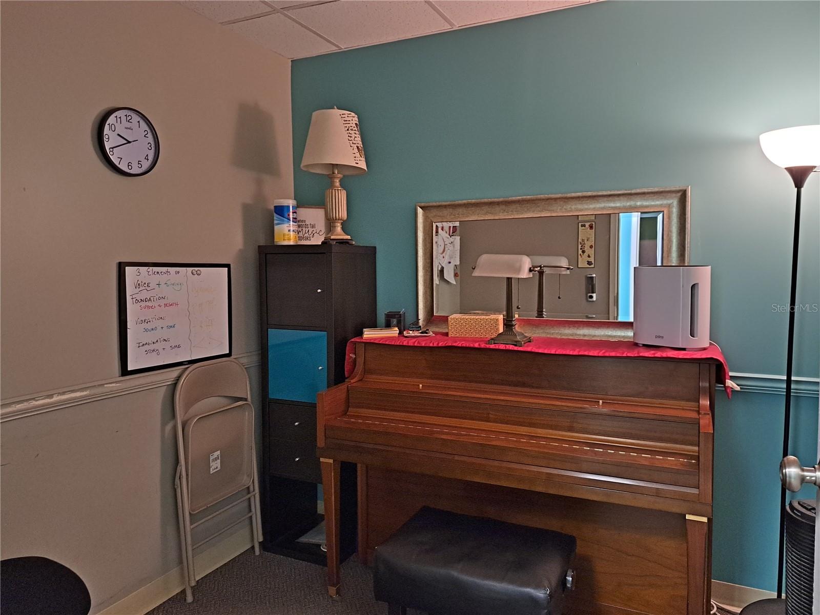 Image 34 of 98 For 1600 Achieva Way