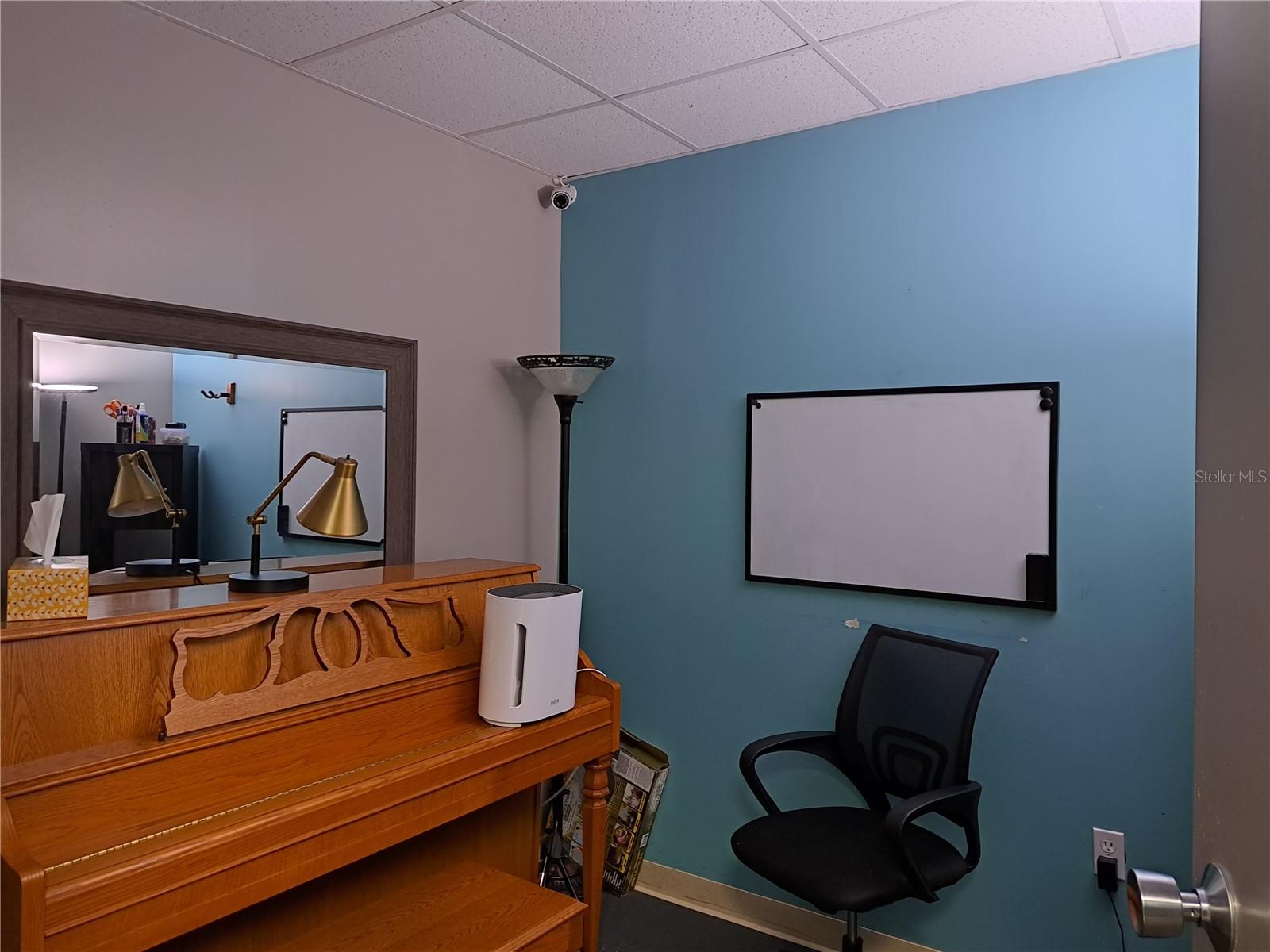 Image 37 of 98 For 1600 Achieva Way