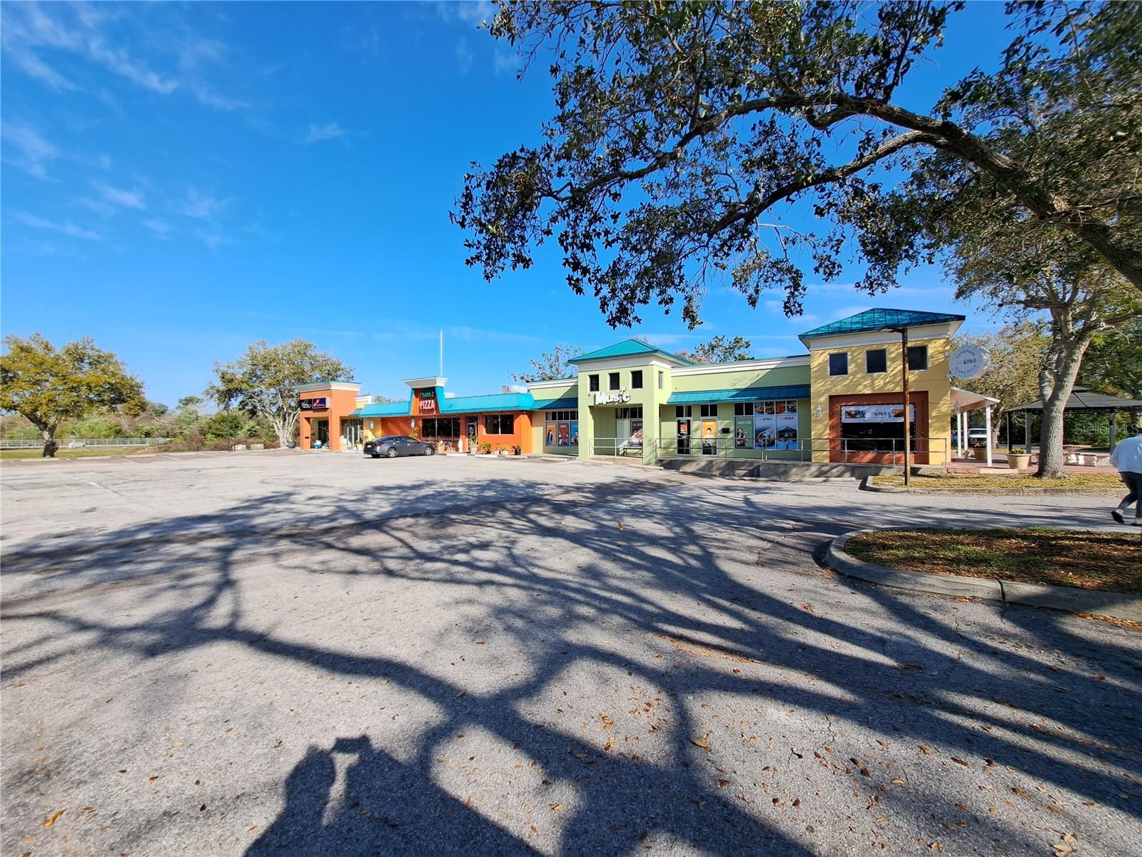 Image 8 of 98 For 1600 Achieva Way