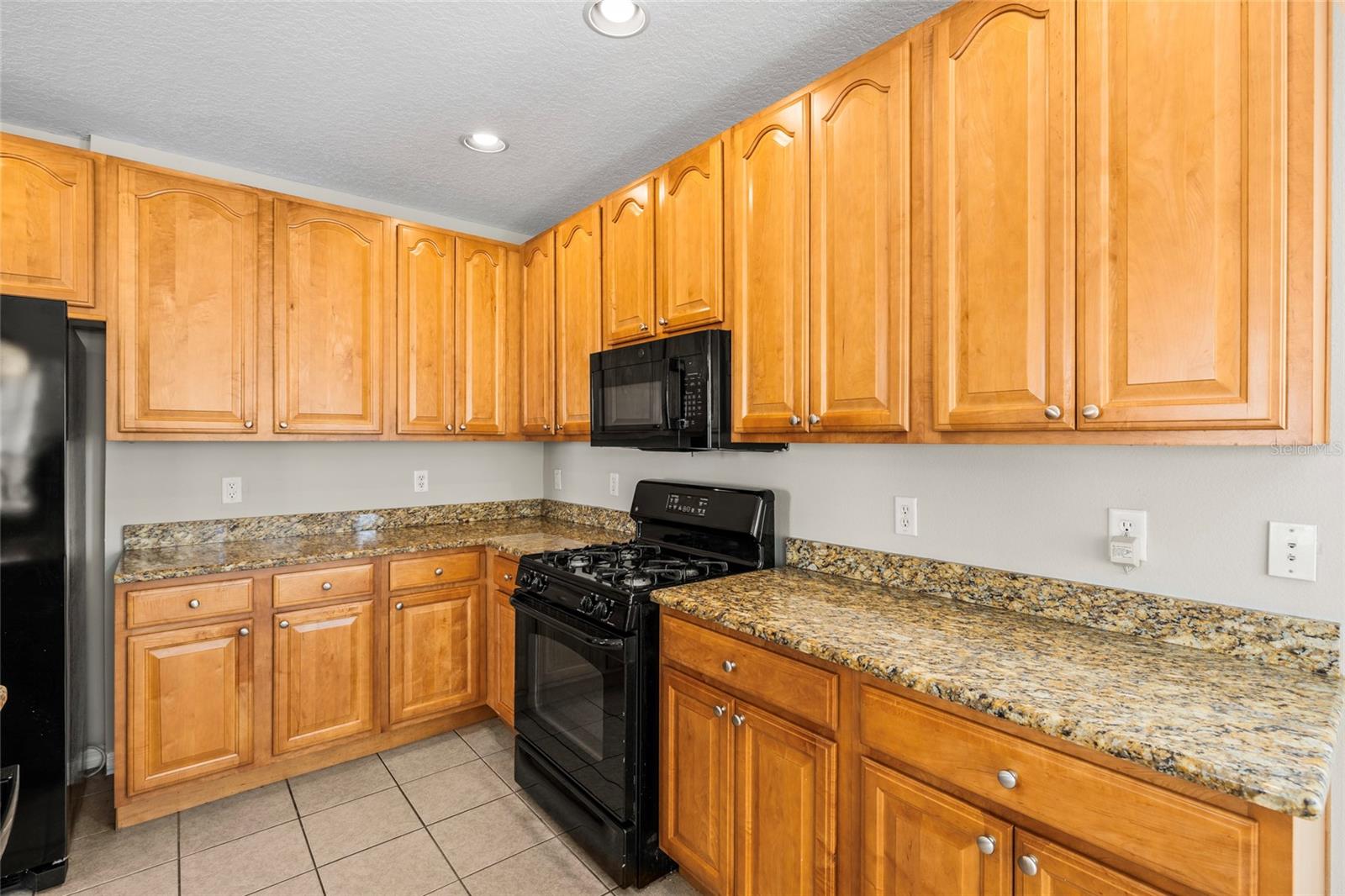 Image 21 of 61 For 5909 Grand Loneoak Lane