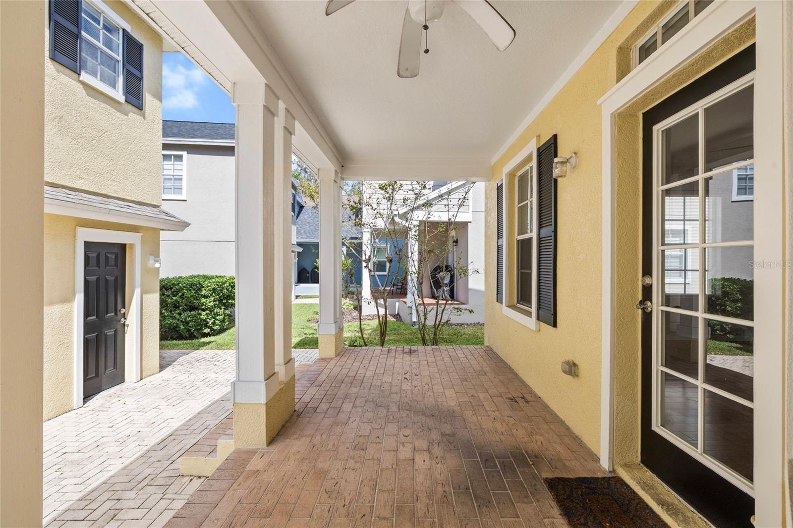 Image 48 of 61 For 5909 Grand Loneoak Lane