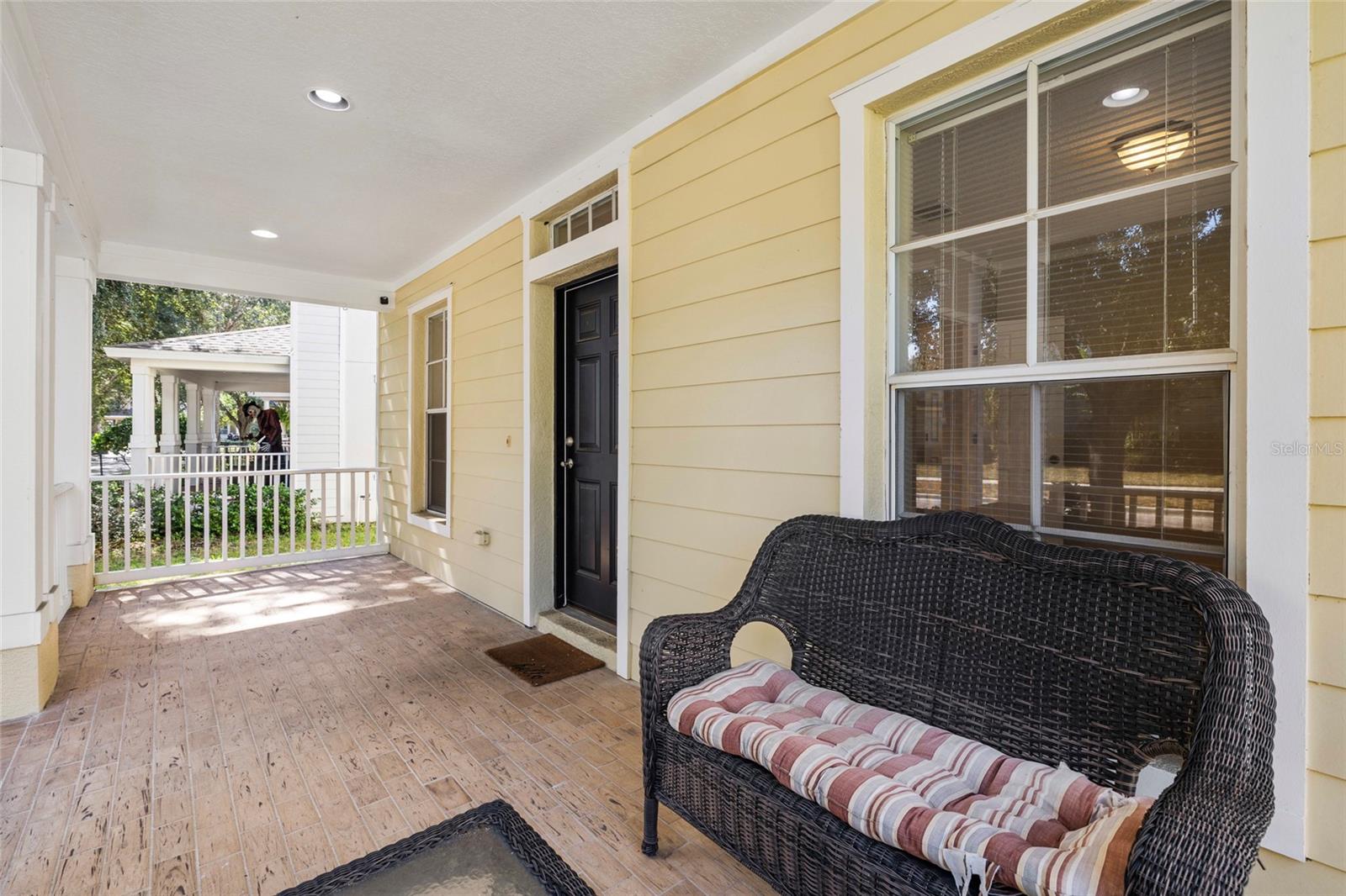 Image 6 of 61 For 5909 Grand Loneoak Lane