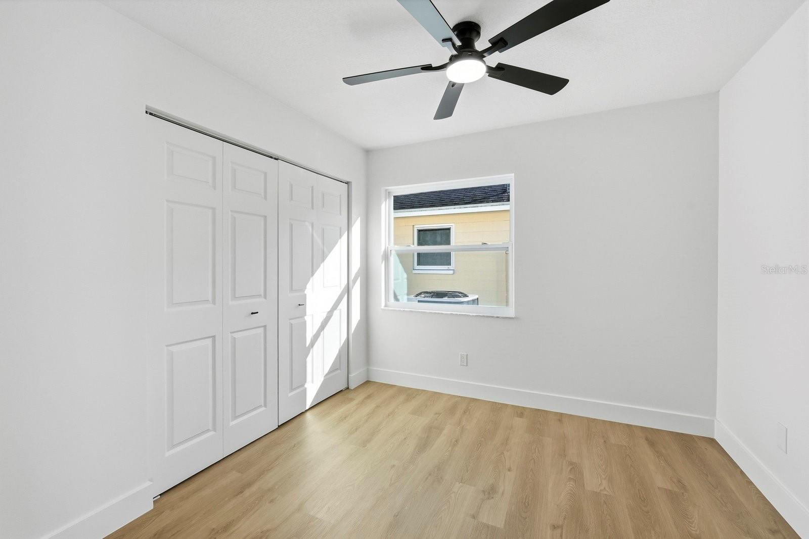 Image 18 of 27 For 12717 Dunhill Drive