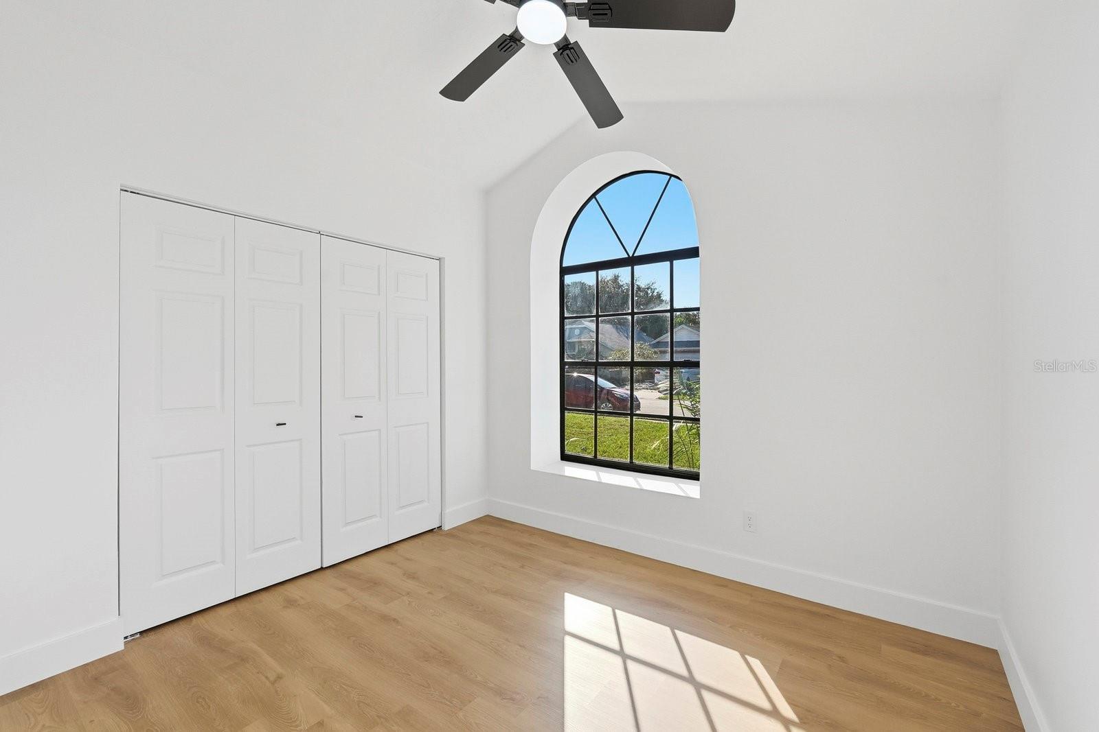 Image 20 of 27 For 12717 Dunhill Drive