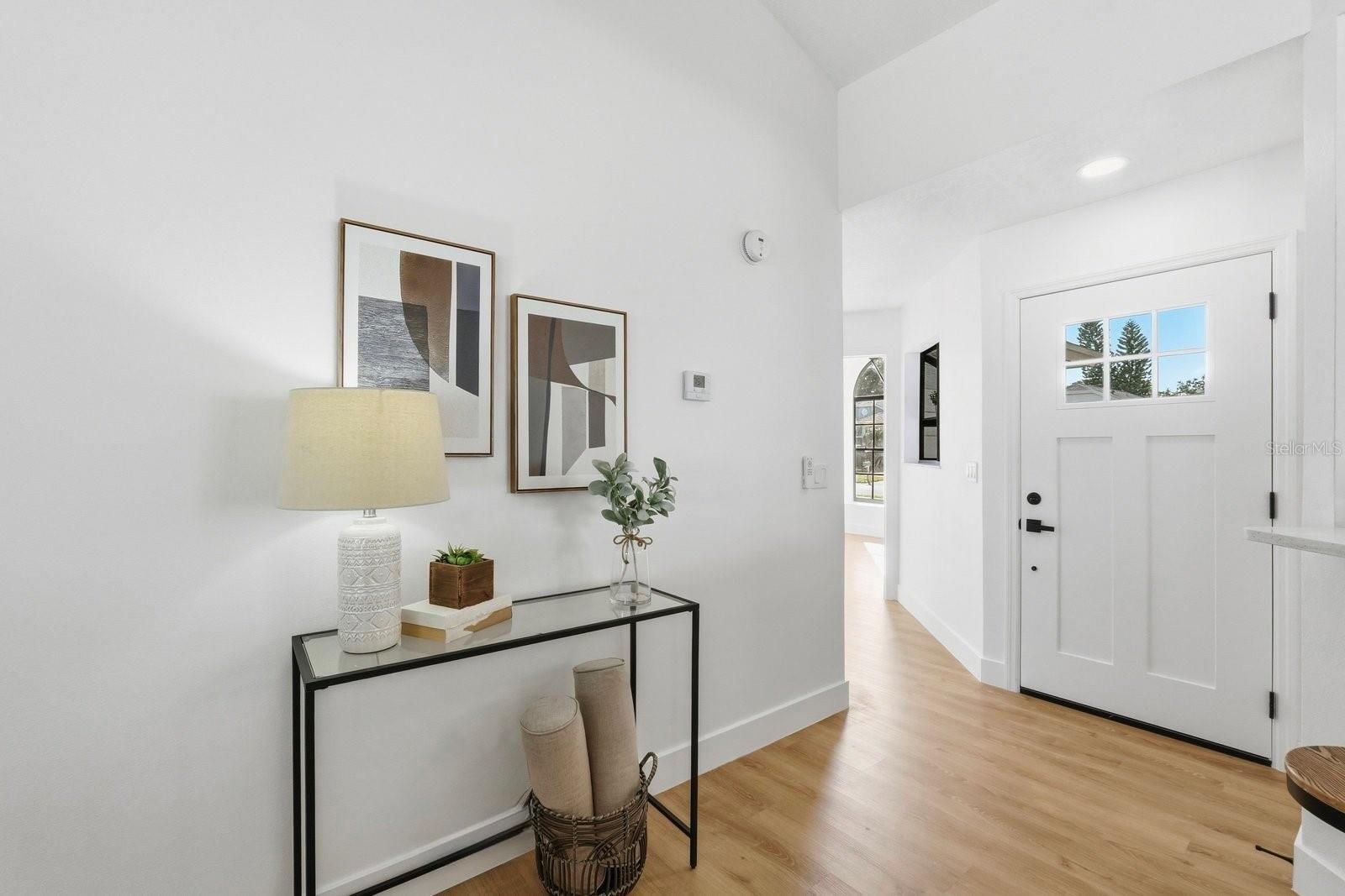 Image 3 of 27 For 12717 Dunhill Drive