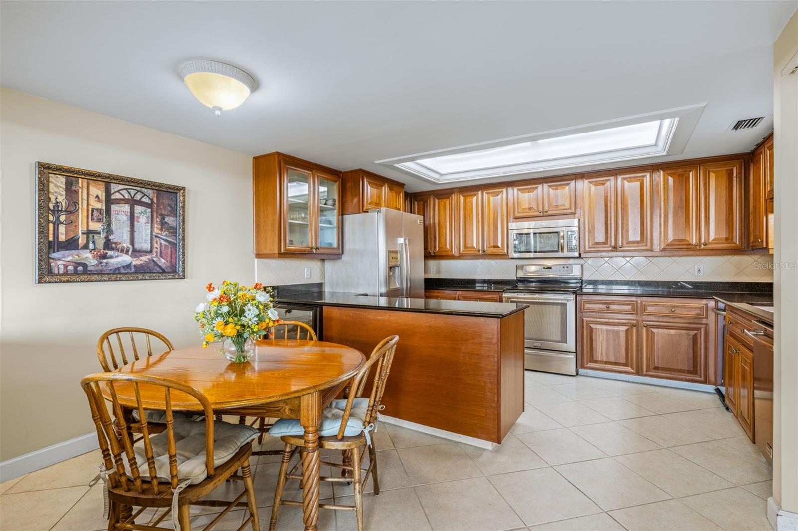 Image 10 of 60 For 6 Belleview Boulevard 801