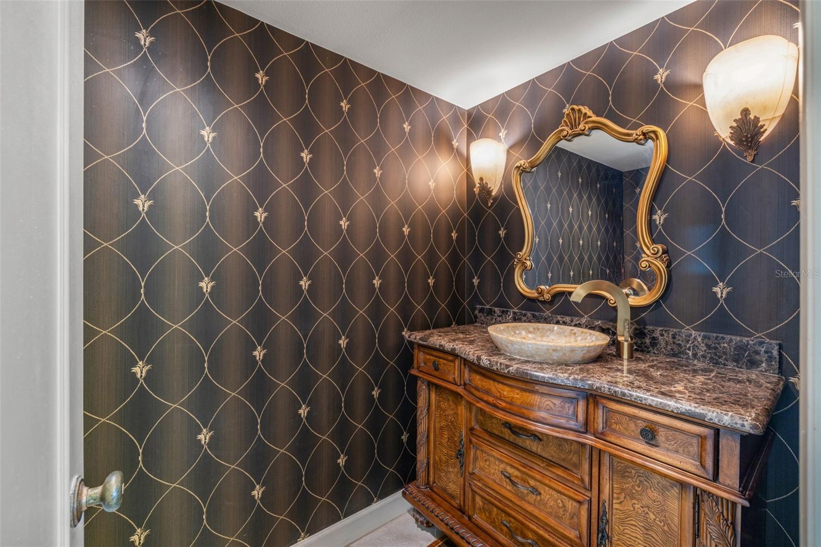 Image 15 of 60 For 6 Belleview Boulevard 801