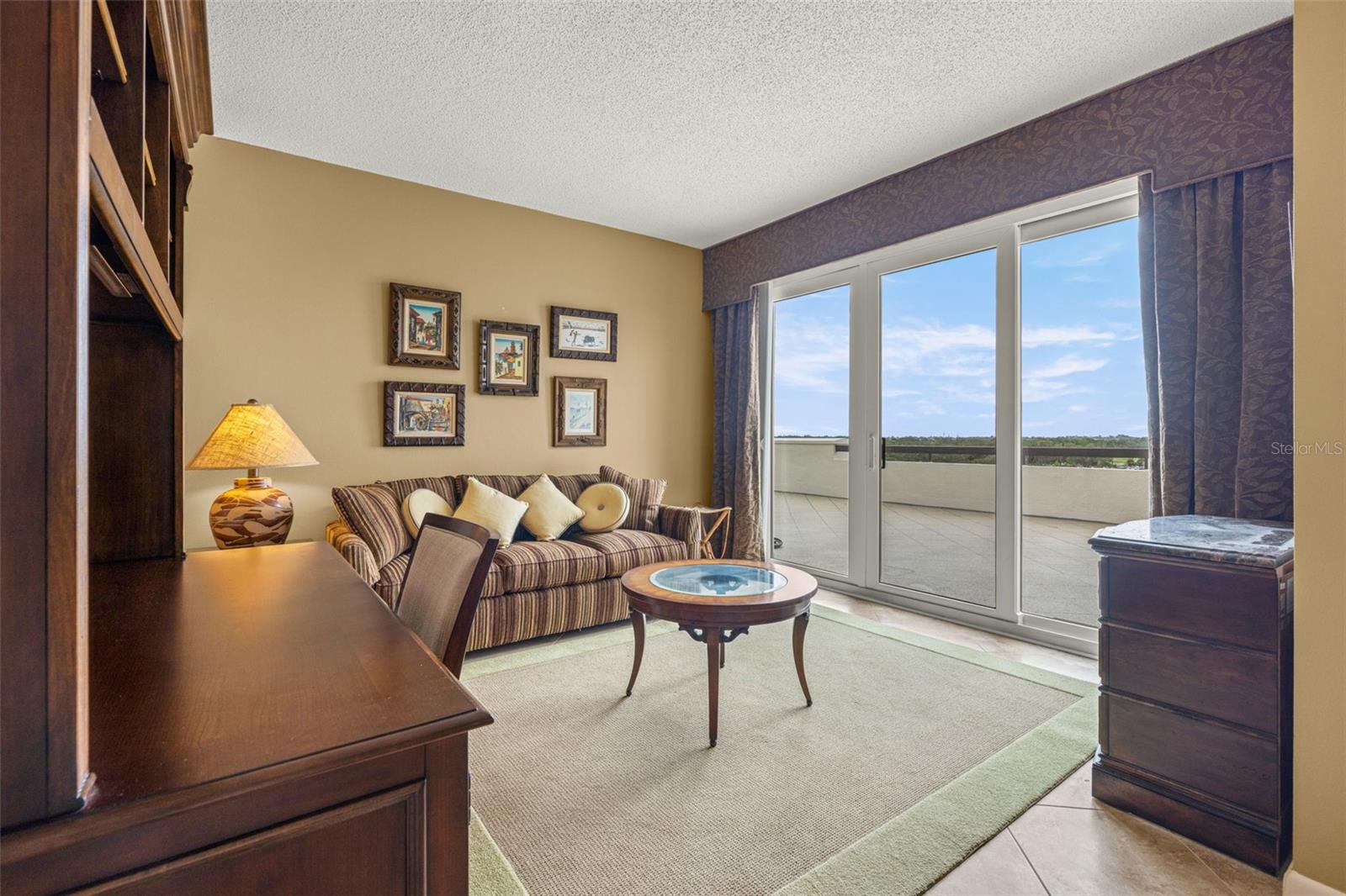 Image 24 of 60 For 6 Belleview Boulevard 801