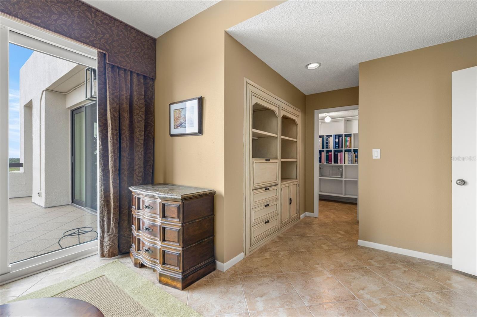 Image 26 of 60 For 6 Belleview Boulevard 801