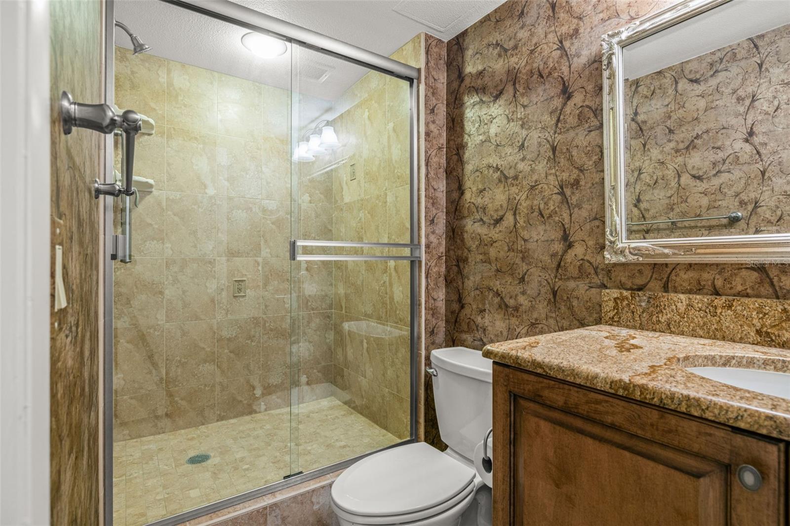 Image 28 of 60 For 6 Belleview Boulevard 801