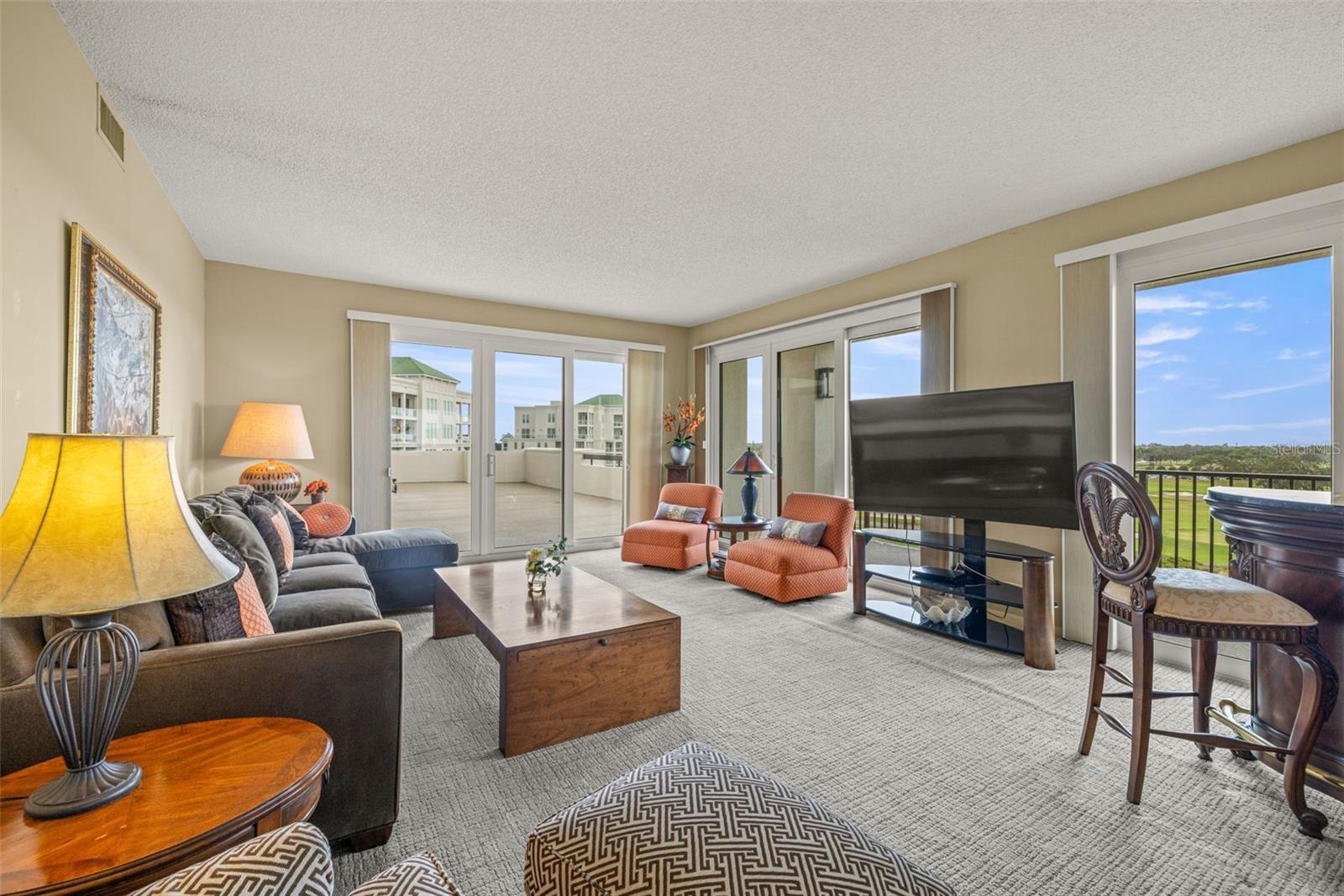 Image 4 of 60 For 6 Belleview Boulevard 801