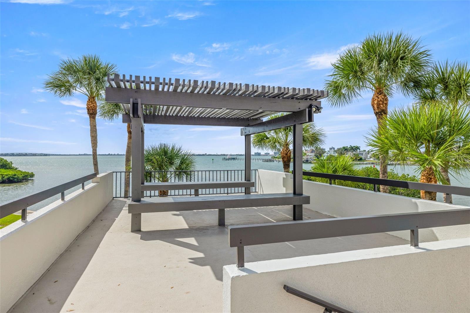 Image 46 of 60 For 6 Belleview Boulevard 801