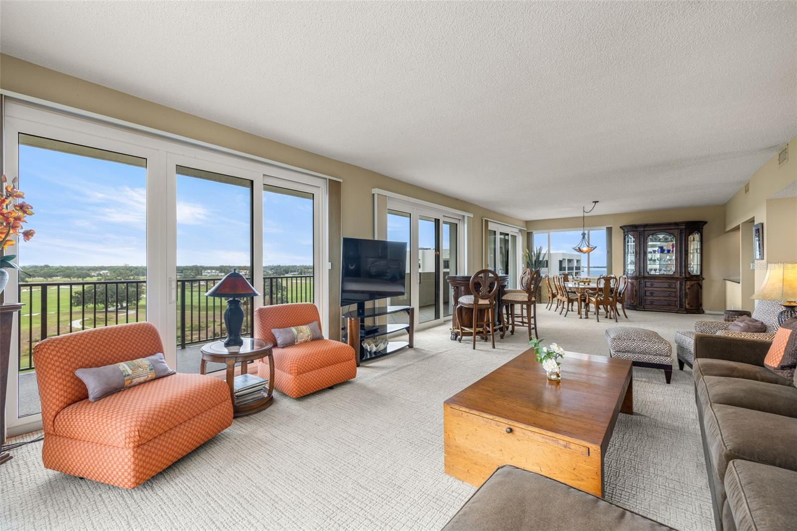 Image 5 of 60 For 6 Belleview Boulevard 801