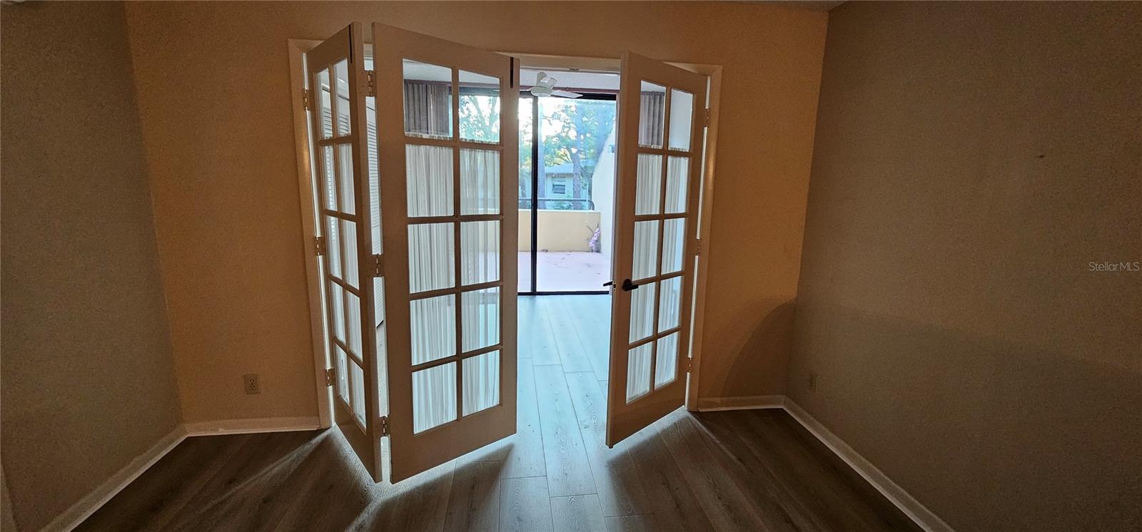 Image 20 of 57 For 3078 Eastland Boulevard 107