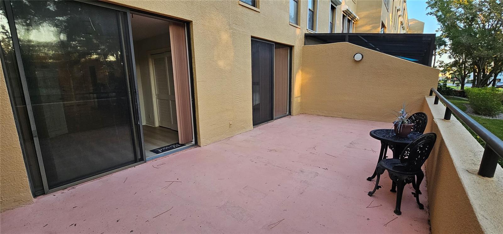 Image 22 of 57 For 3078 Eastland Boulevard 107