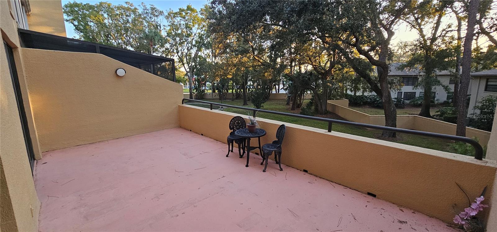 Image 23 of 57 For 3078 Eastland Boulevard 107