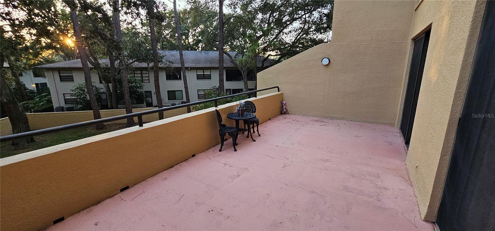 Image 24 of 57 For 3078 Eastland Boulevard 107