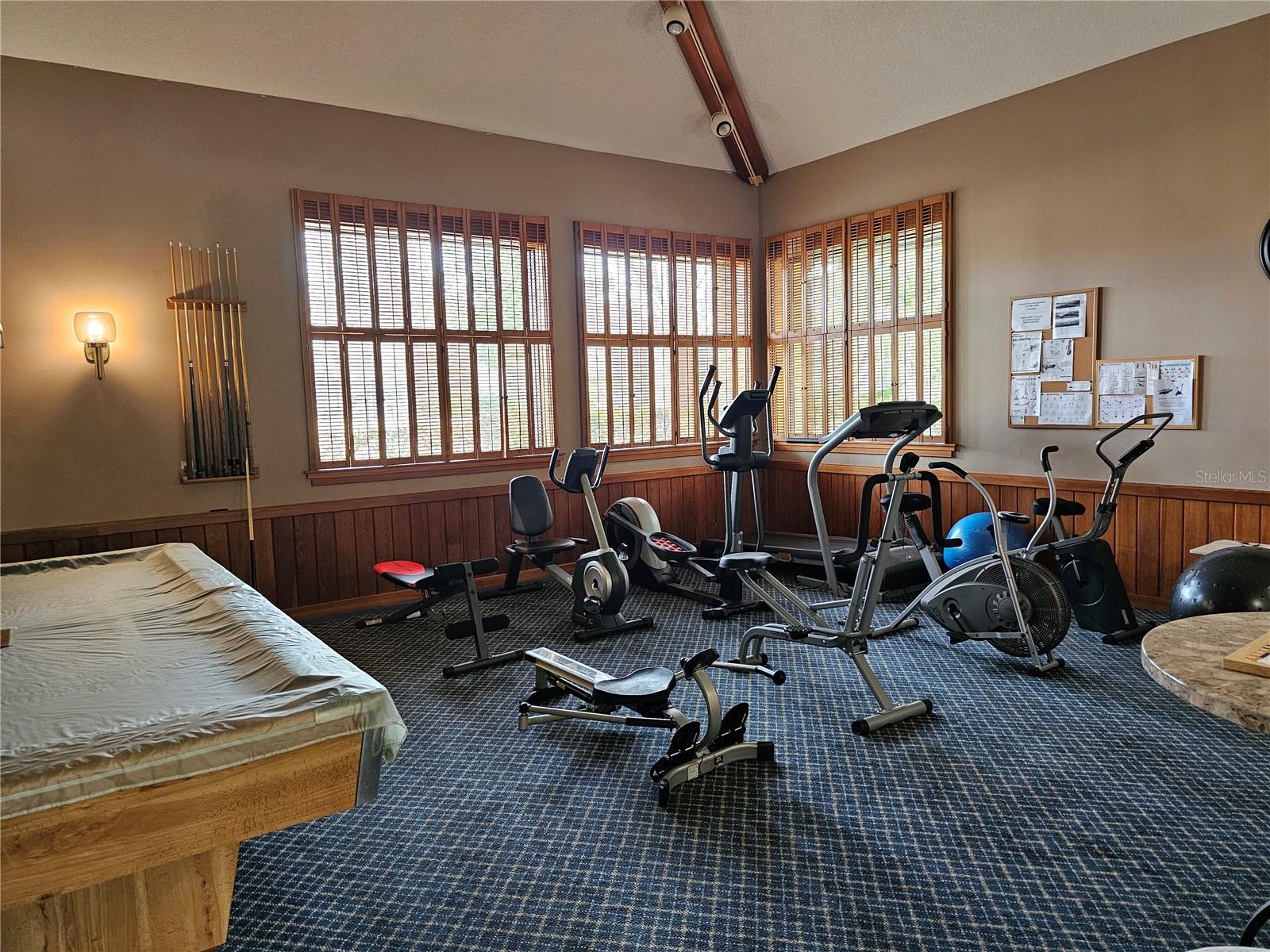 Image 41 of 57 For 3078 Eastland Boulevard 107