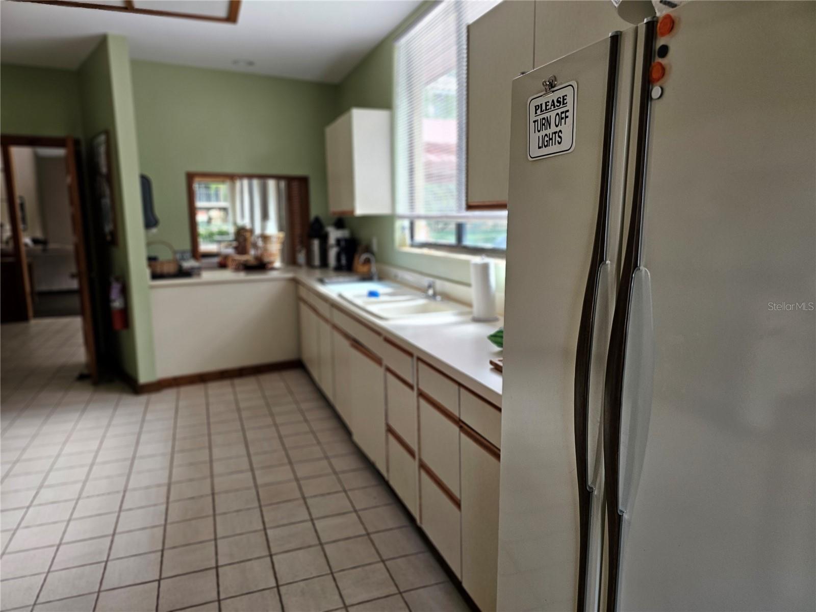 Image 46 of 57 For 3078 Eastland Boulevard 107