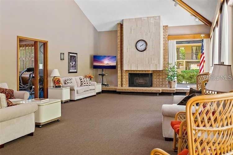 Image 52 of 57 For 3078 Eastland Boulevard 107