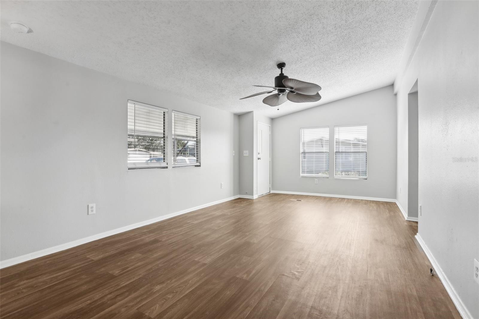 Image 13 of 48 For 3121 Briar Street