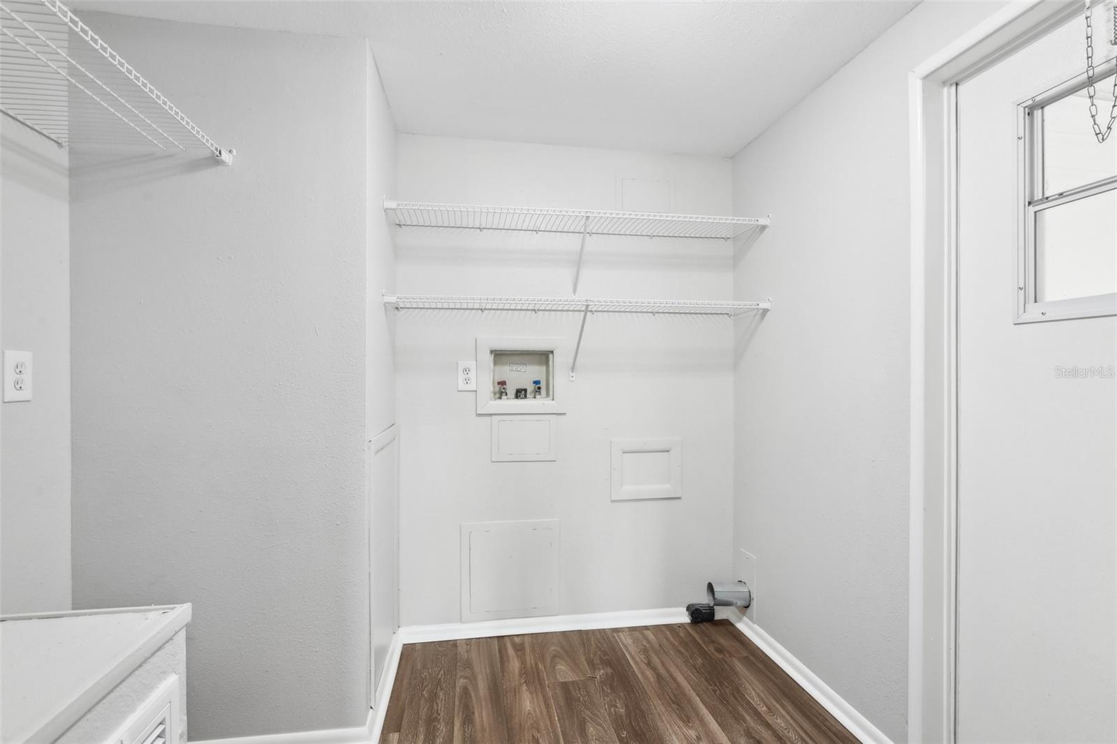 Image 22 of 48 For 3121 Briar Street