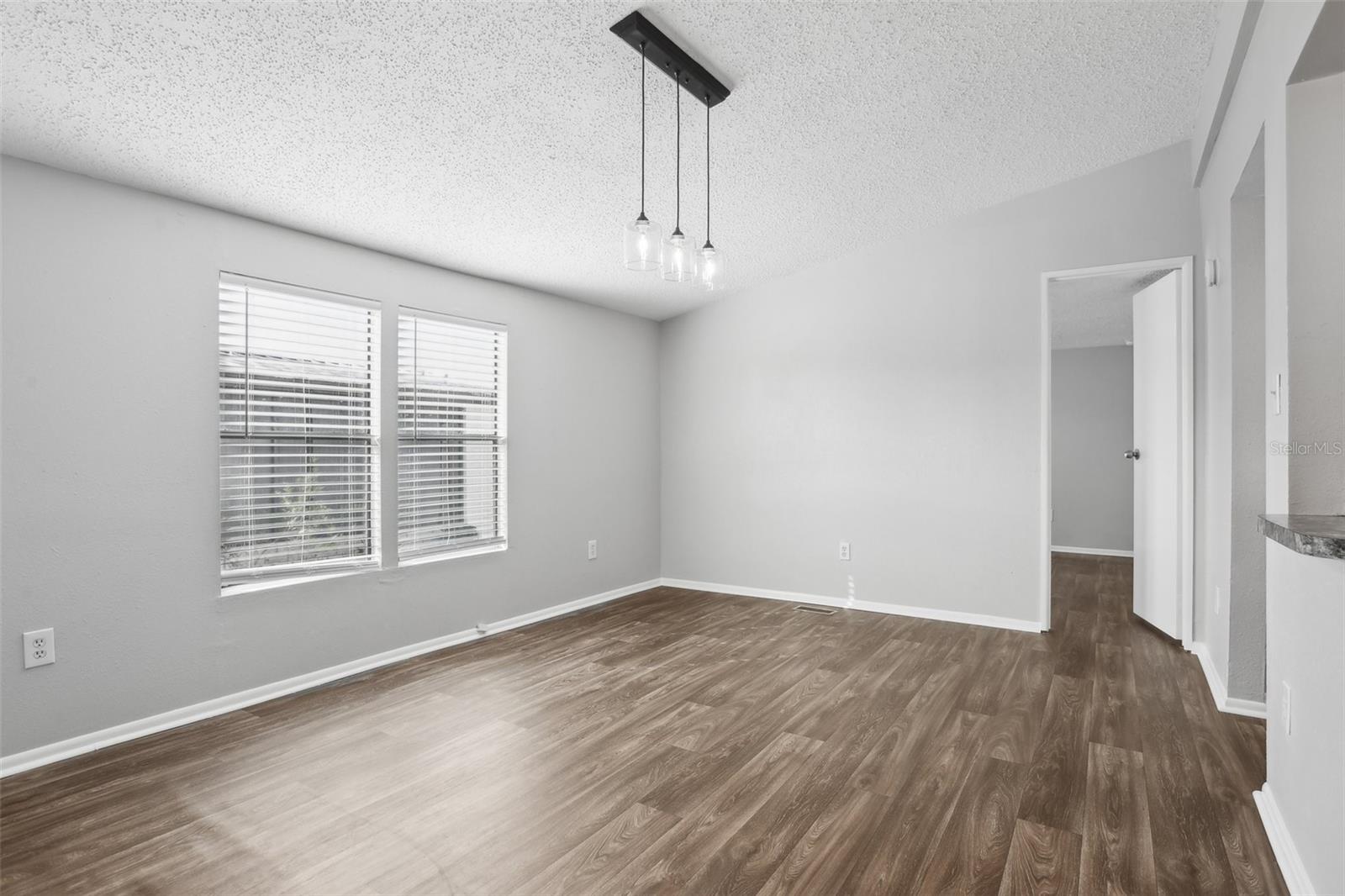 Image 24 of 48 For 3121 Briar Street