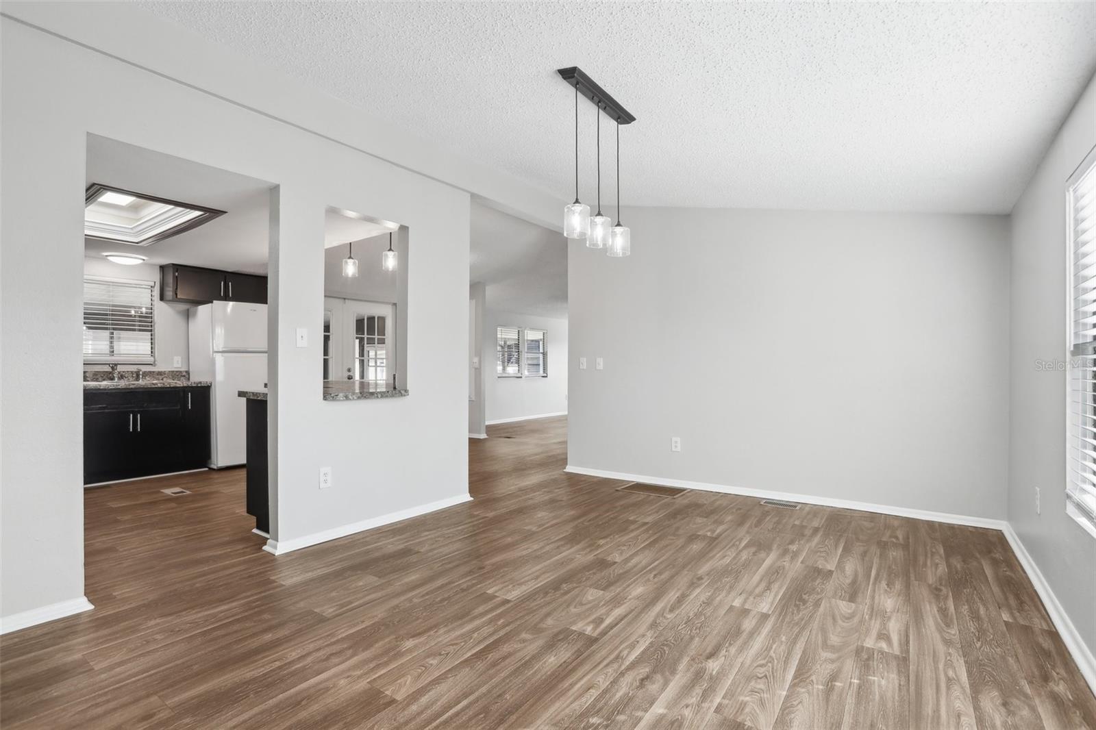 Image 25 of 48 For 3121 Briar Street