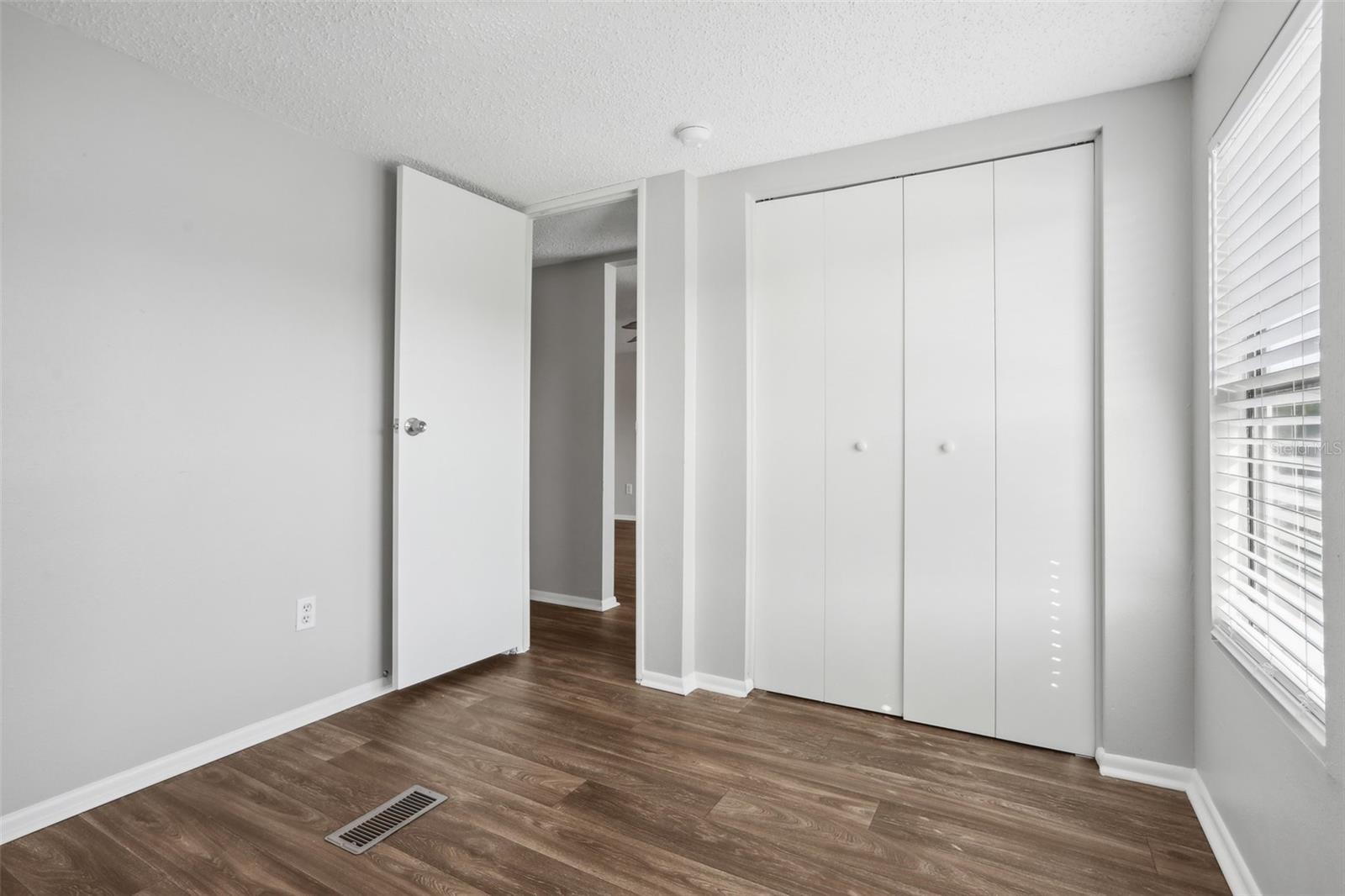 Image 31 of 48 For 3121 Briar Street