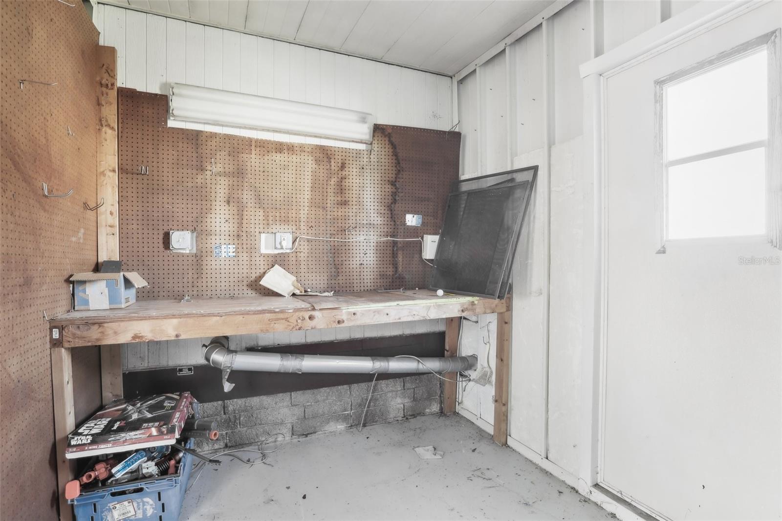 Image 36 of 48 For 3121 Briar Street