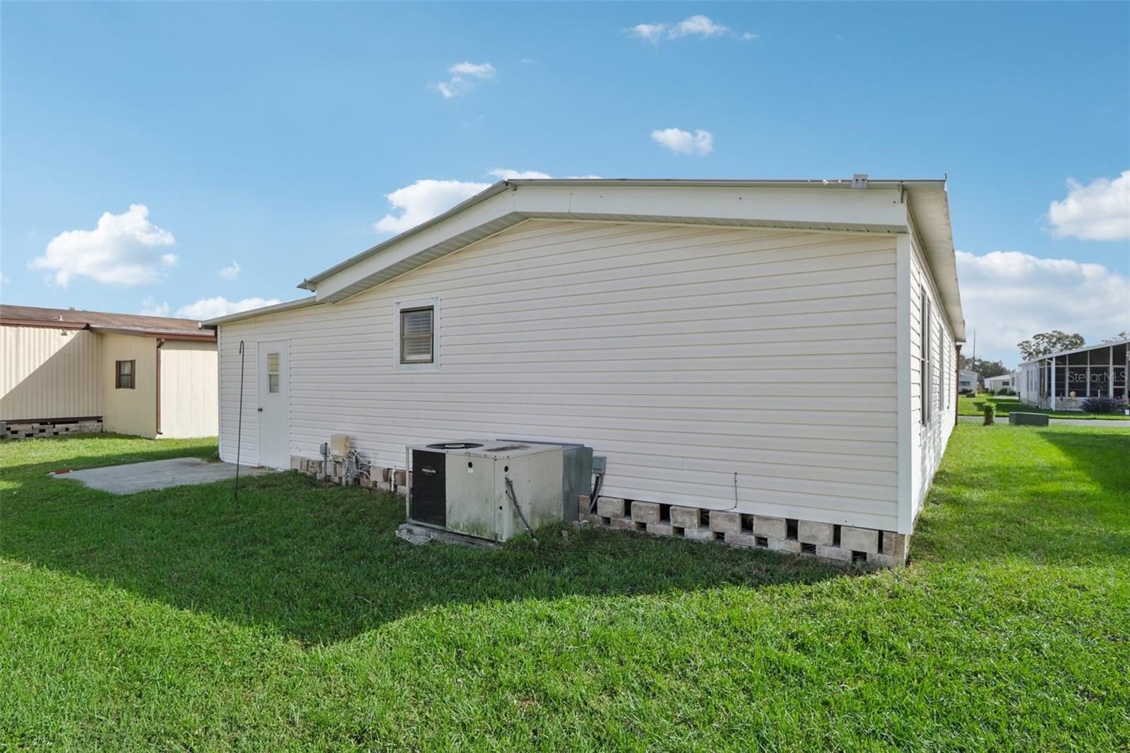 Image 44 of 48 For 3121 Briar Street