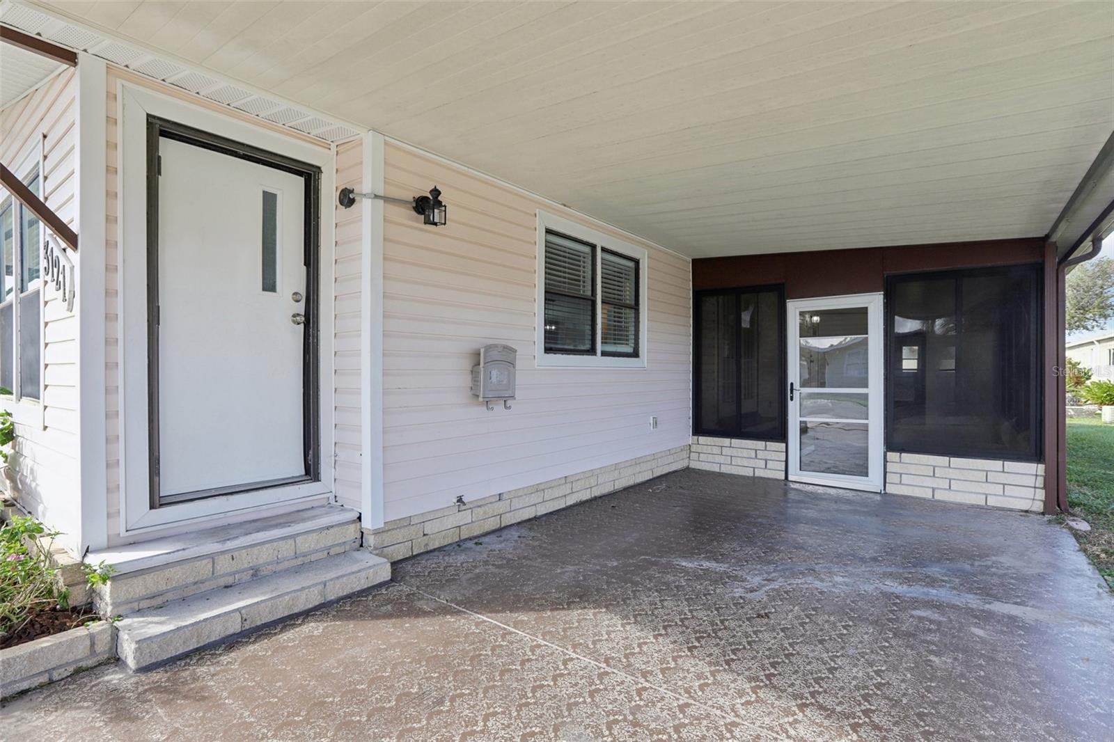 Image 5 of 48 For 3121 Briar Street