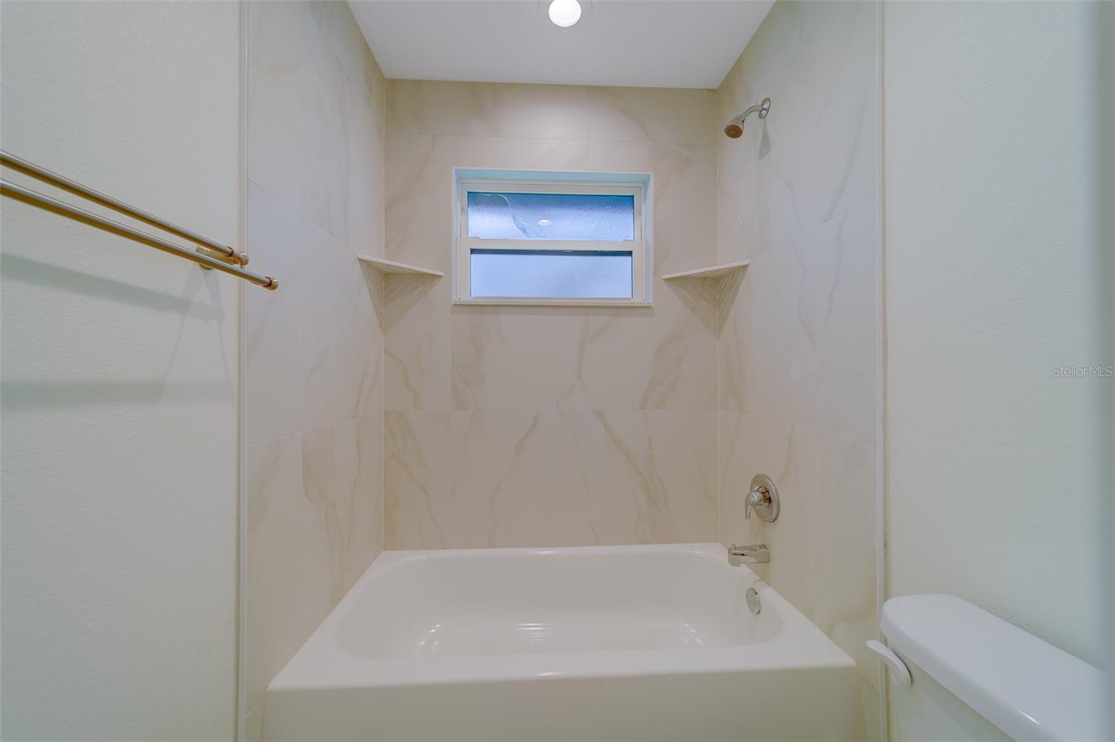 Image 25 of 64 For 14723 Sunset Drive