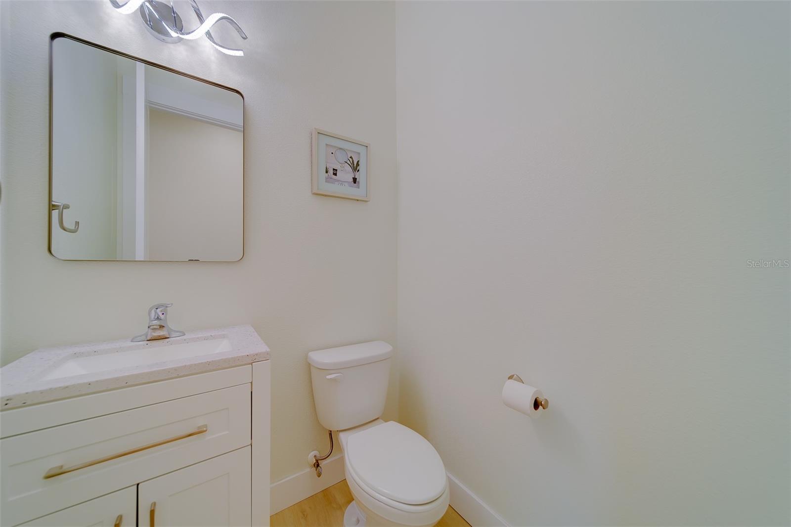 Image 35 of 64 For 14723 Sunset Drive