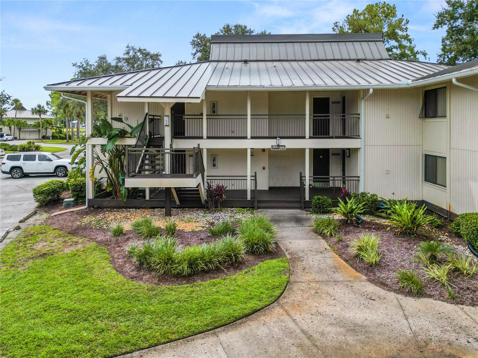 Image 25 of 60 For 4947 Mill Pond Road 3103 & 310