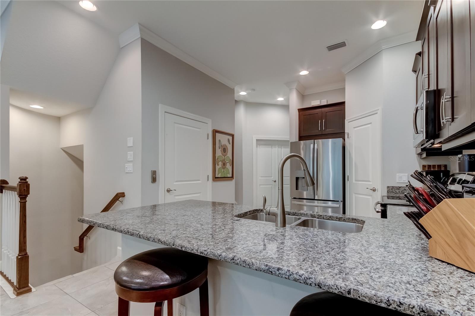 Image 3 of 13 For 6008 Anchorage Way S 6008