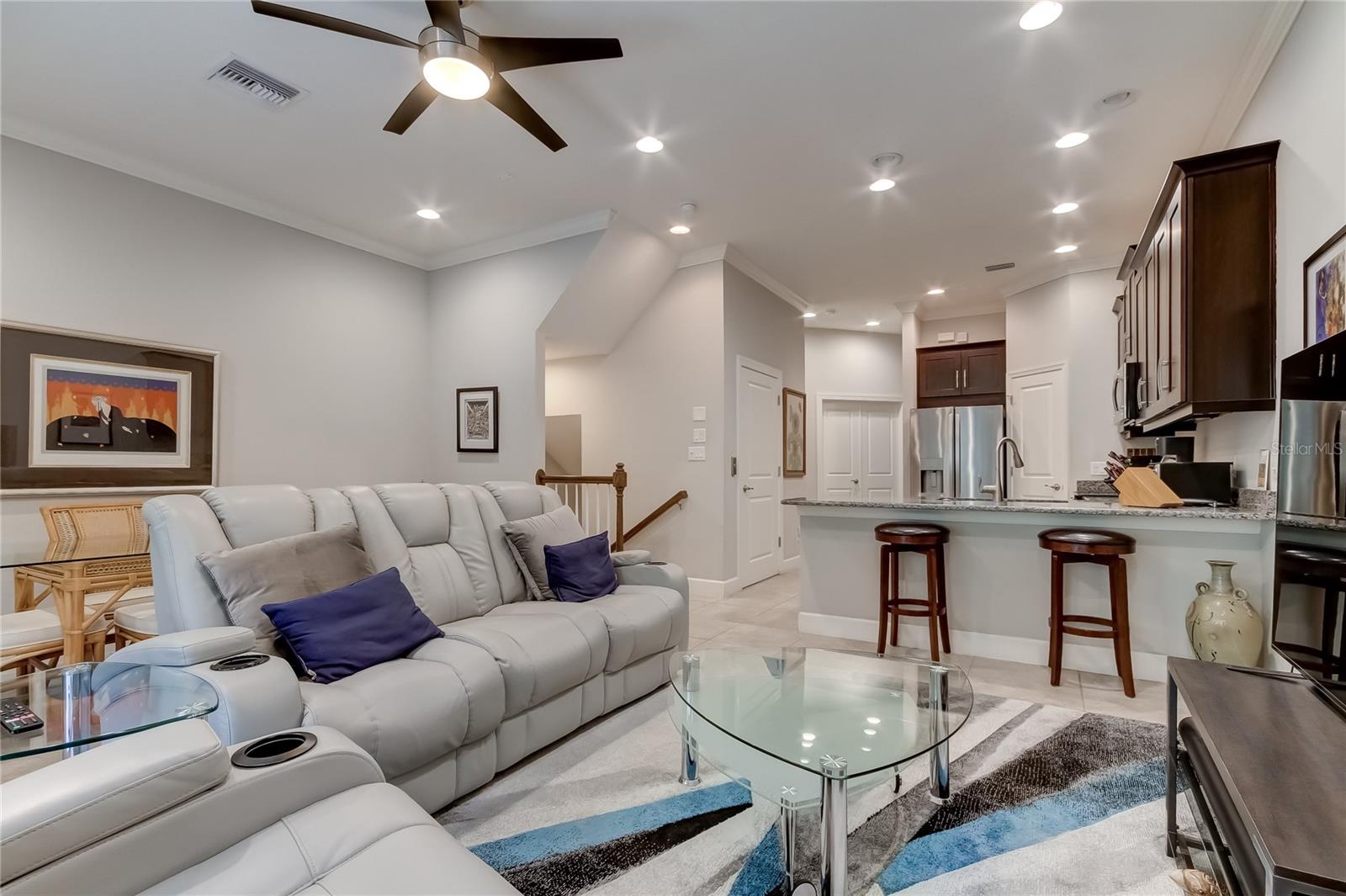 Image 6 of 13 For 6008 Anchorage Way S 6008