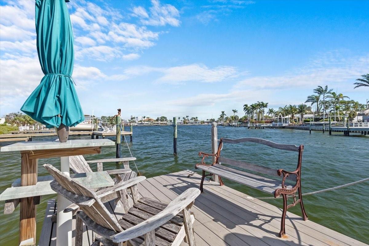 Image 34 of 42 For 2540 Shore Drive Se