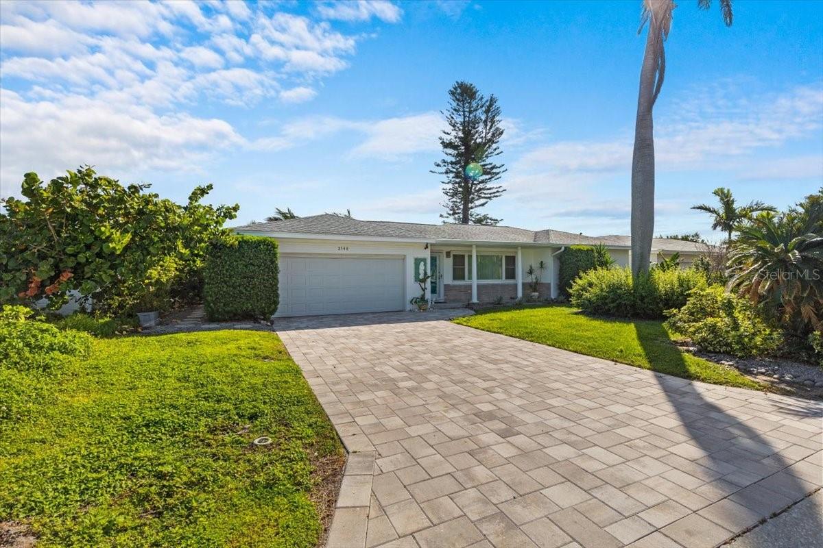 Image 6 of 42 For 2540 Shore Drive Se