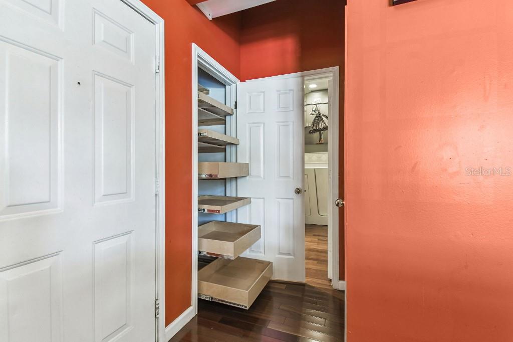 Image 12 of 22 For 544 Water Street