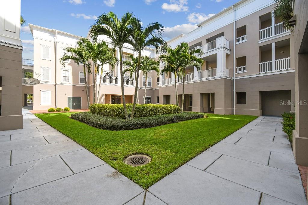 Image 18 of 22 For 544 Water Street