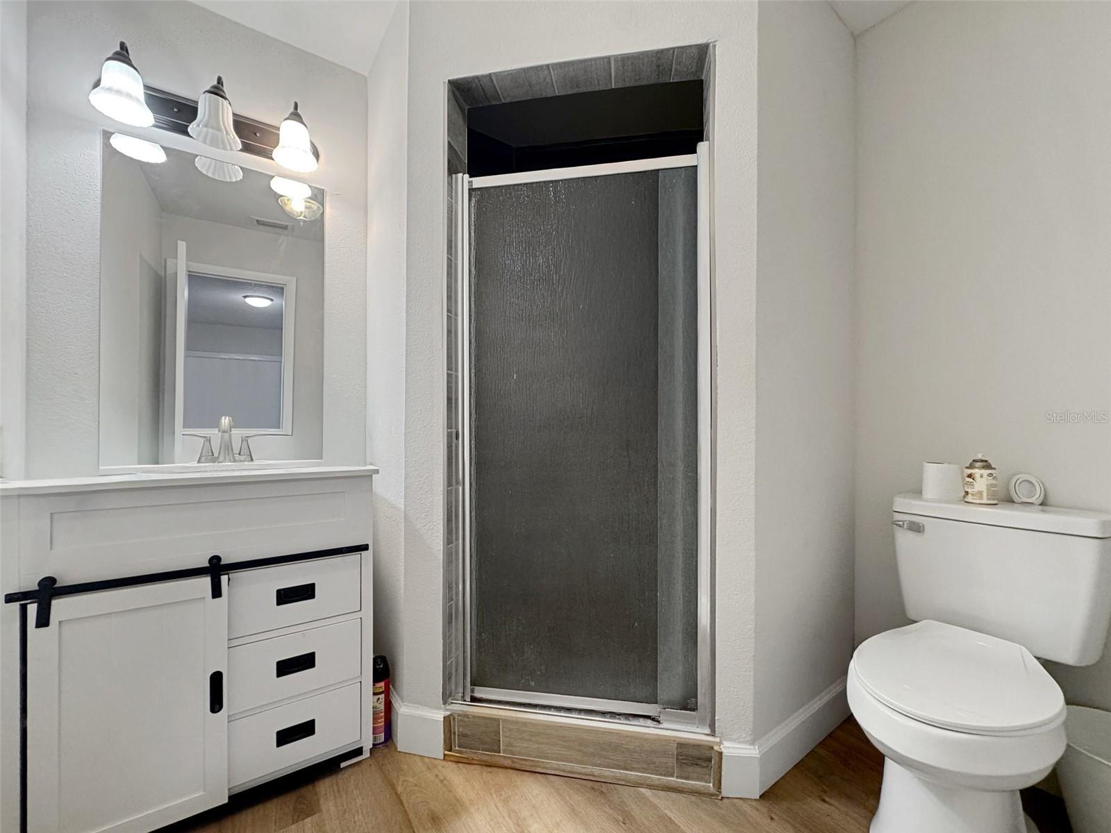 Image 18 of 31 For 8414 River Dune Street