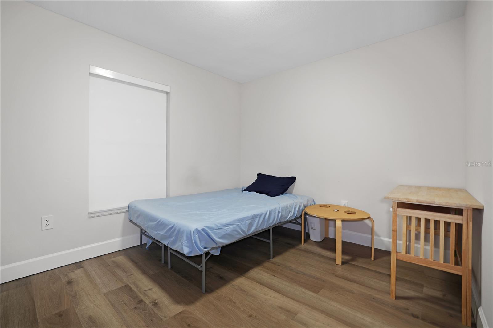 Image 19 of 31 For 8414 River Dune Street