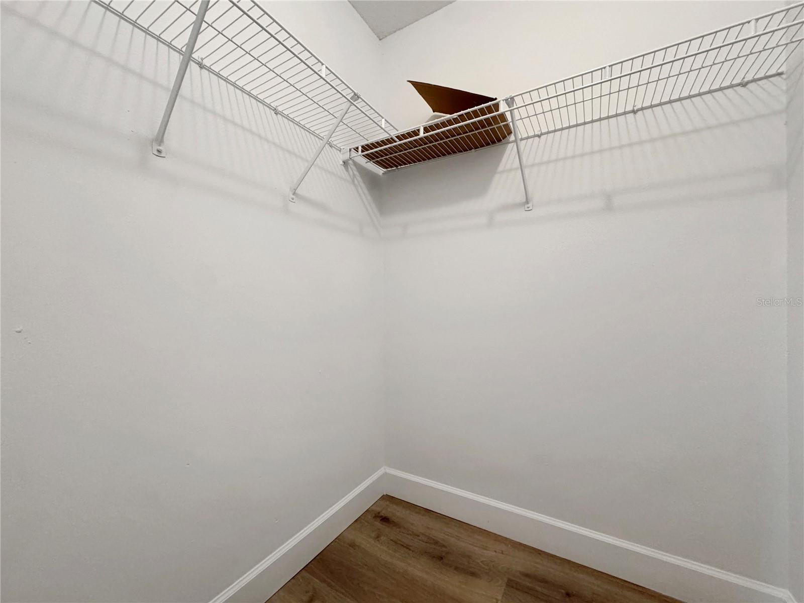 Image 20 of 31 For 8414 River Dune Street