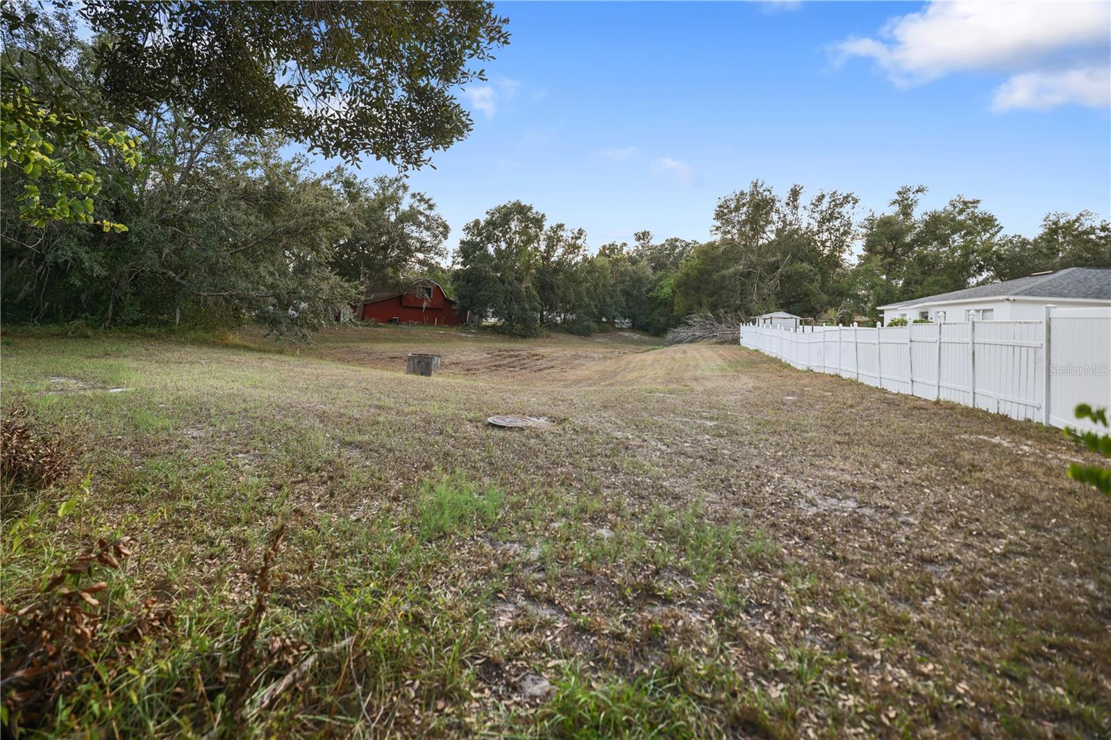 Image 27 of 31 For 8414 River Dune Street