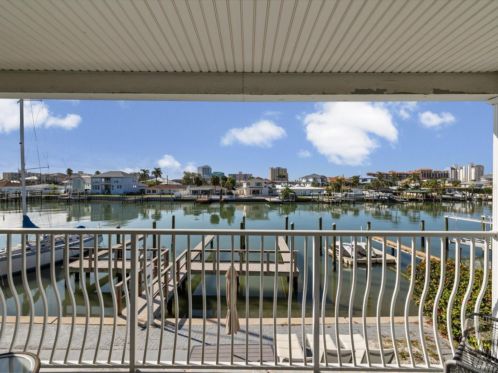 Image 19 of 63 For 185 Brightwater Drive 6