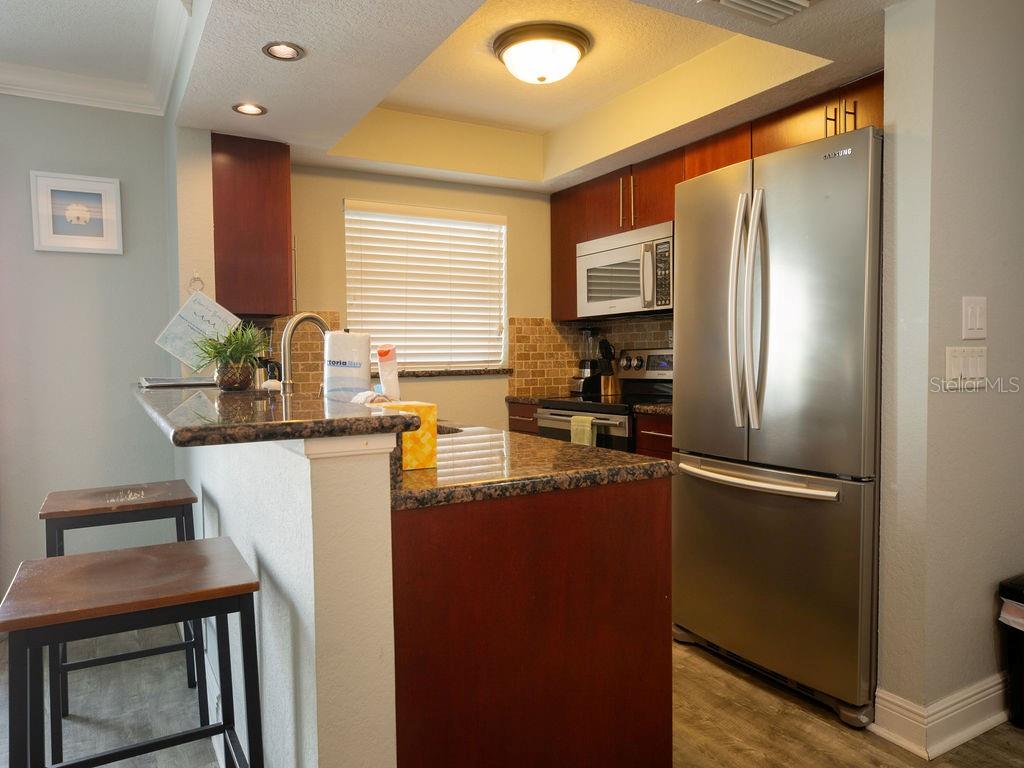 Image 6 of 63 For 185 Brightwater Drive 6