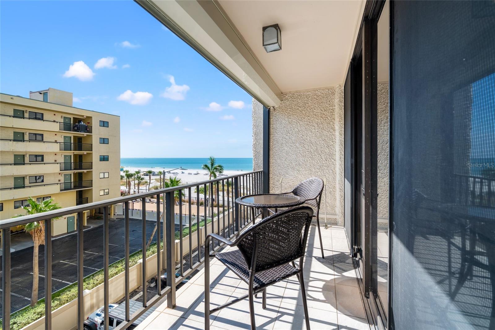 Image 33 of 49 For 5396 Gulf Boulevard 410