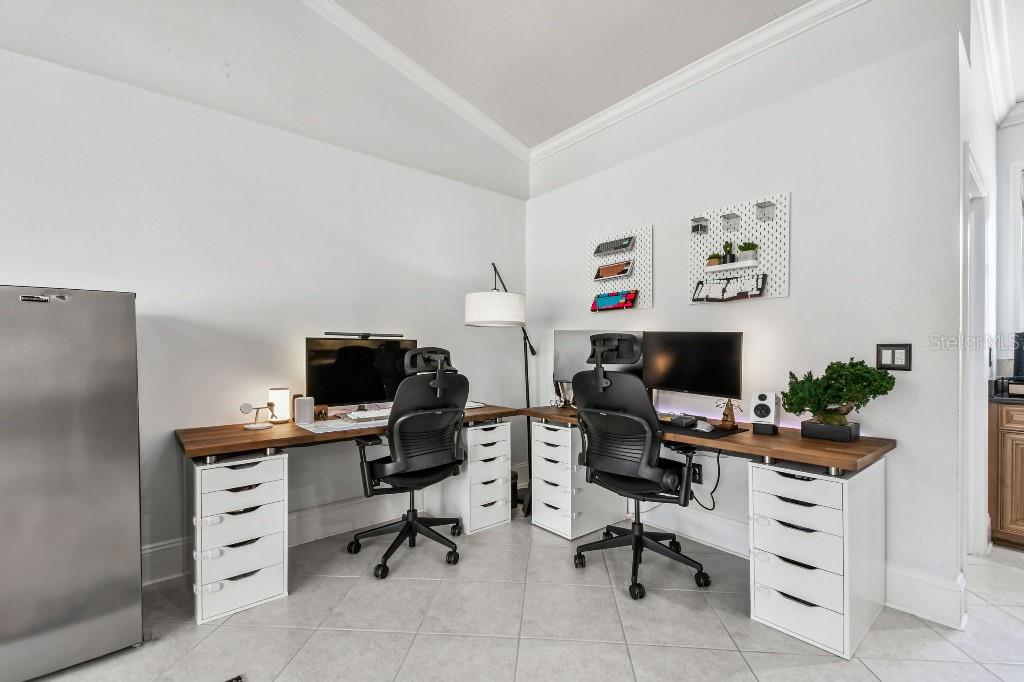 Listing photo id 8 for 19204 Wind Dancer Street