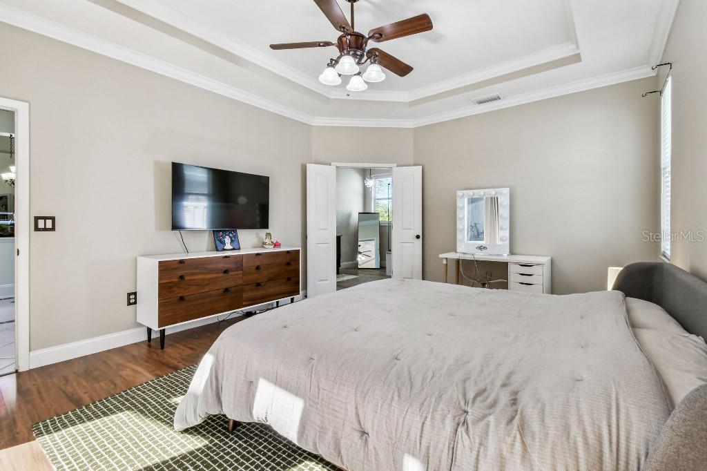 Listing photo id 10 for 19204 Wind Dancer Street